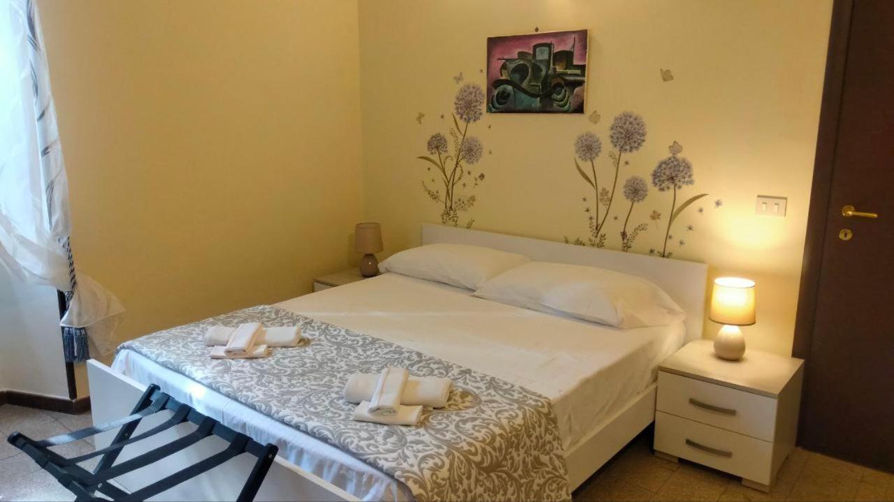 Villino Chelidonia Subiaco Bed & Breakfast ภายนอก รูปภาพ